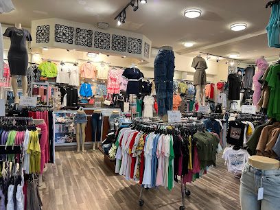 Amiga Fashions Inc en El Bronx, NY