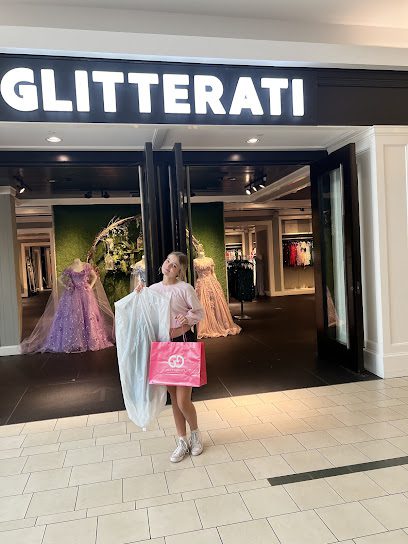 The Ultimate Prom and Bridal en Peabody, MA