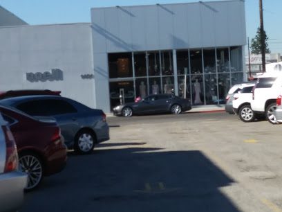Noell en Los Angeles CA