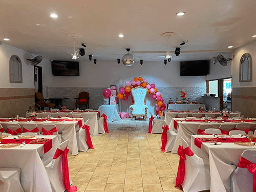 Quinceañera en Salón Eventos Perlera