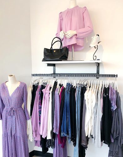 David's Bridal Raleigh NC en Raleigh, Nc
