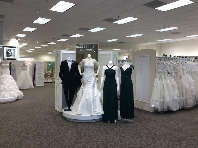 David's Bridal Raleigh NC en Raleigh, Nc